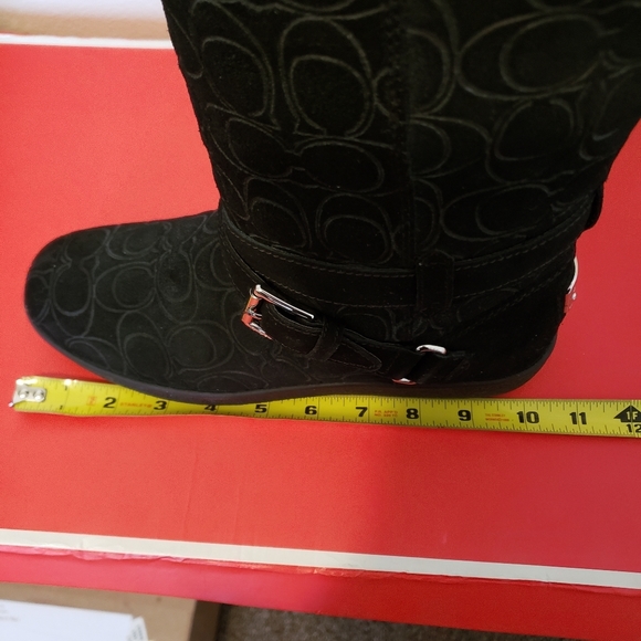 Coach Boots - Picture 1 of 6